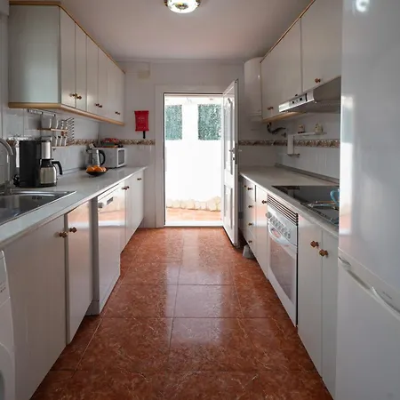 Enjoy Complete Seclusion At Casa Delfin, Featuring Your Own Stunning Private Pool And Sunset Views *