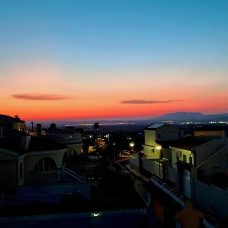Enjoy Complete Seclusion At Casa Delfin, Featuring Your Own Stunning Private Pool And Sunset Views * Gran Alacant